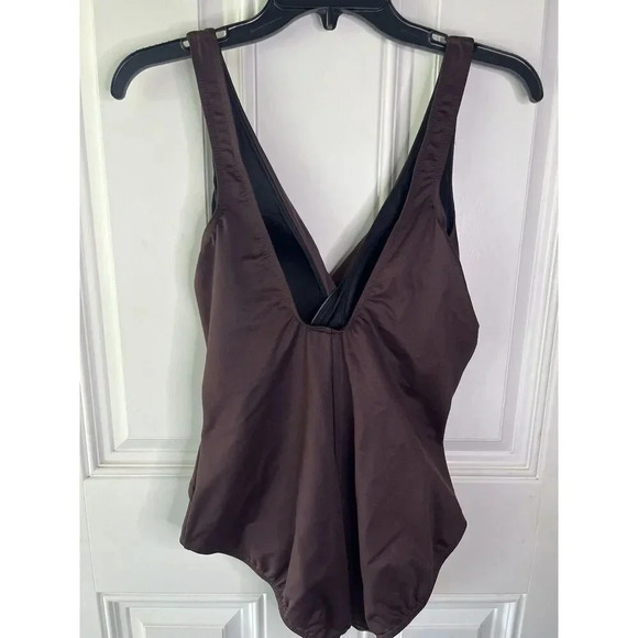 Miraclesuit NWT Illusionists Circe One Piece Swimsuit Size 14 Women’s In Sumatra - Picture 5 of 10